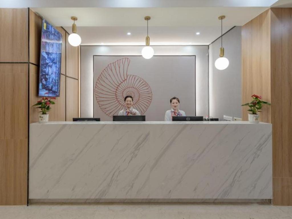 Shell Shnaghai Beiqiao Metro Station Hotel Shanghai